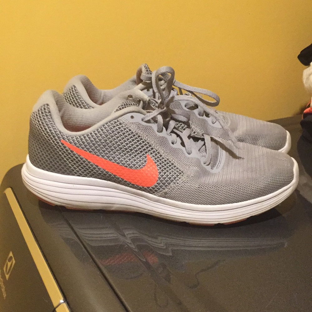 Nike shoe
